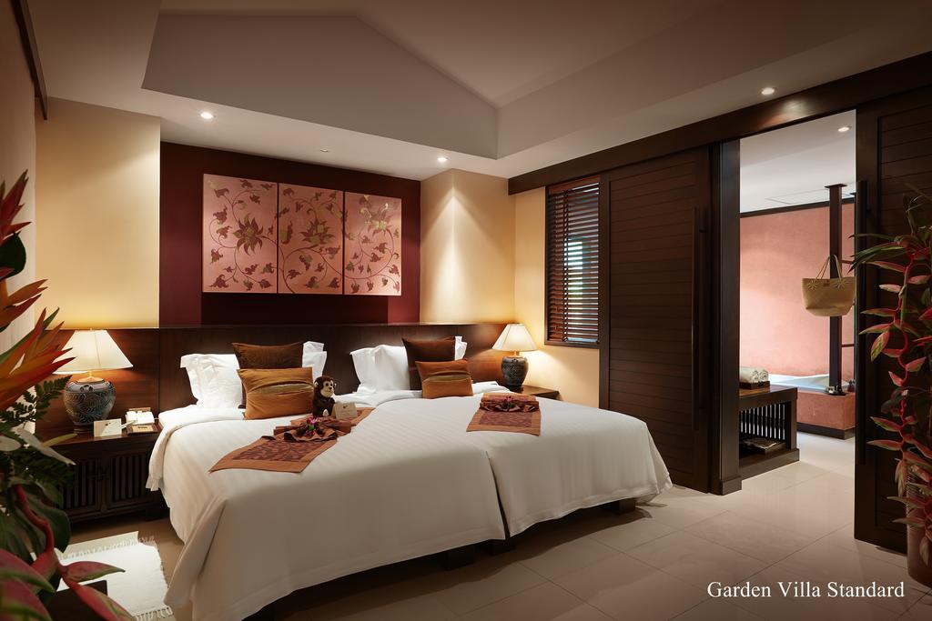 Bo Phut Resort - спальня в вилле