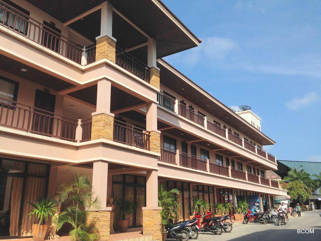 Panupong Hotel - вид на отель